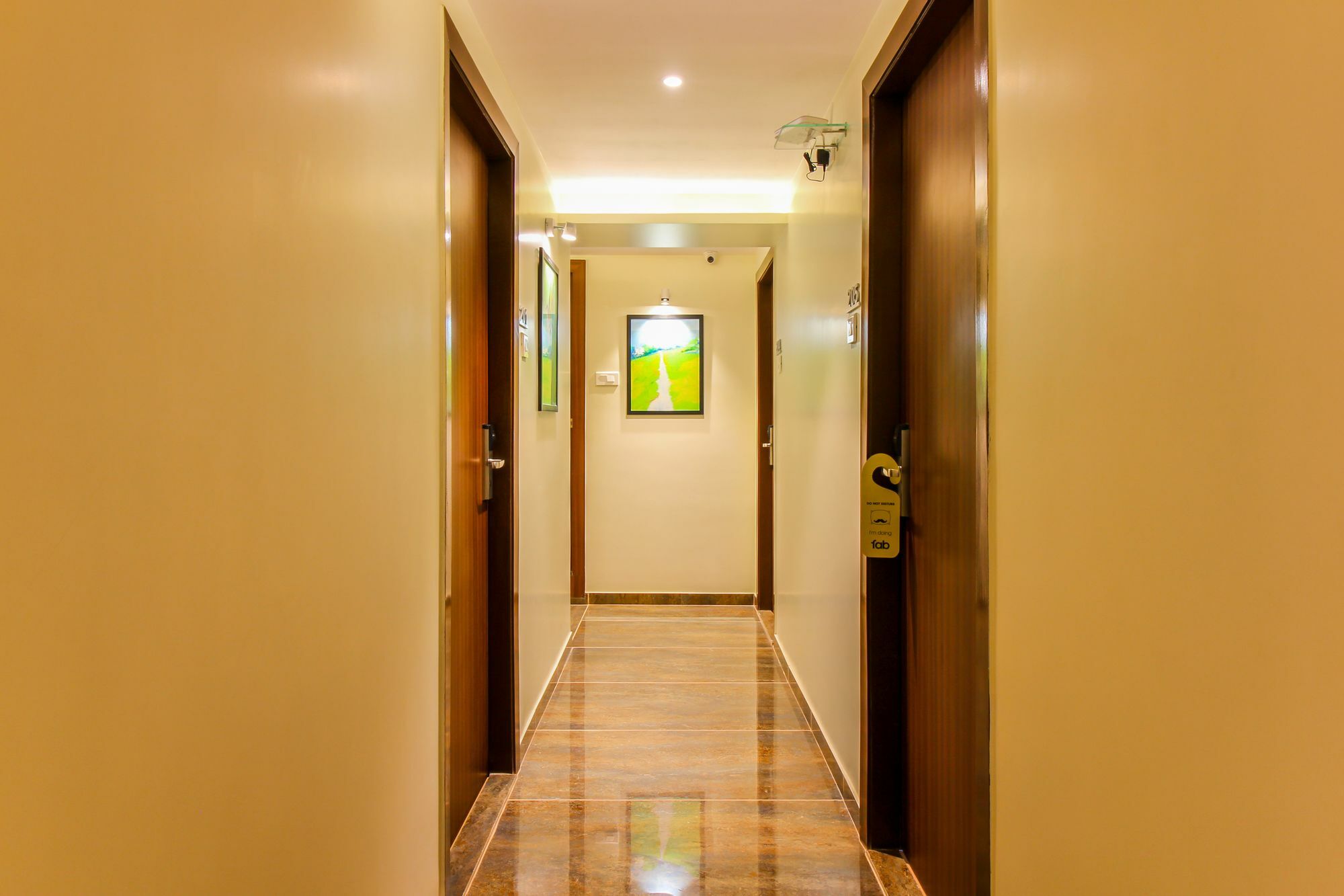 Fluorescent By Bizzgrow Hotels International Airport - Formerly Known As Byaris International Bombay Extérieur photo