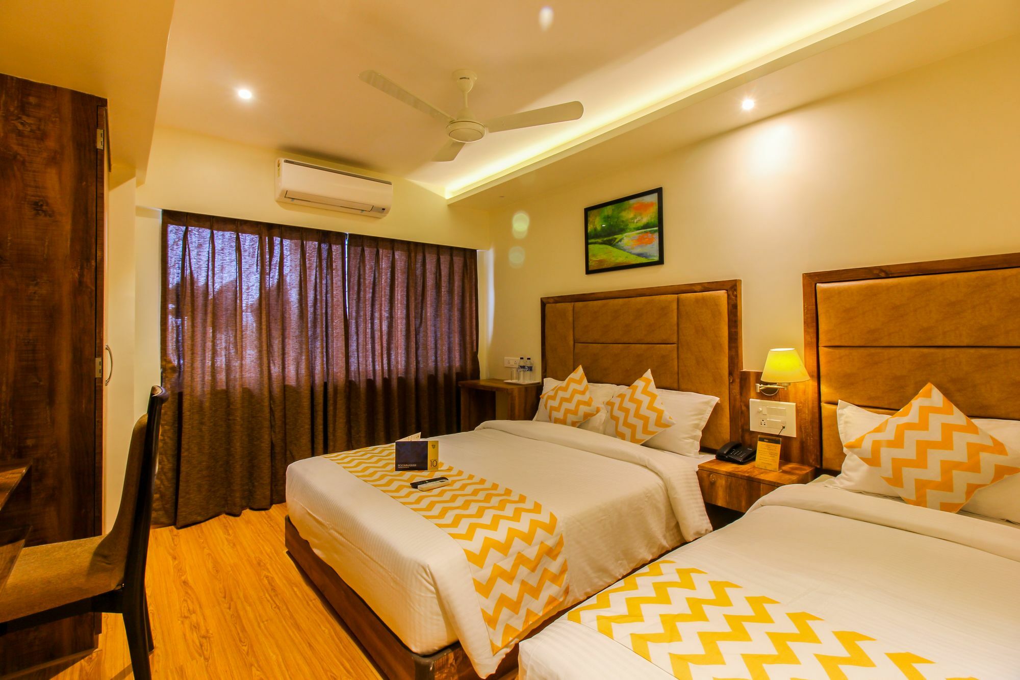 Fluorescent By Bizzgrow Hotels International Airport - Formerly Known As Byaris International Bombay Extérieur photo