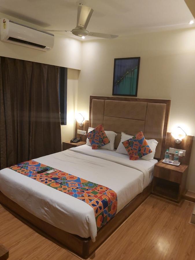 Fluorescent By Bizzgrow Hotels International Airport - Formerly Known As Byaris International Bombay Extérieur photo