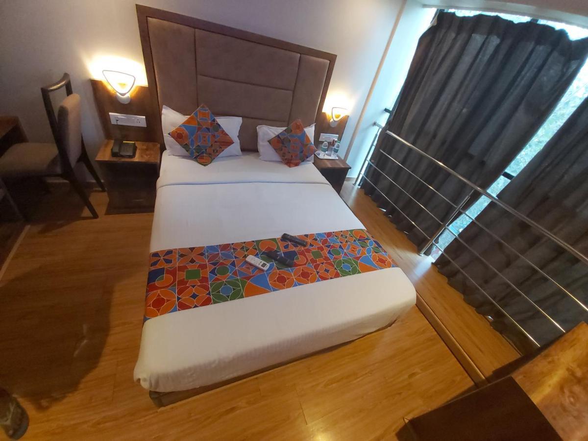 Fluorescent By Bizzgrow Hotels International Airport - Formerly Known As Byaris International Bombay Extérieur photo